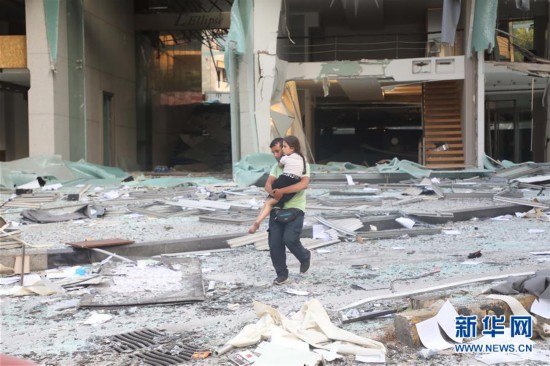 （国际）（8）黎巴嫩首都港口区发生爆炸 至少10人死亡